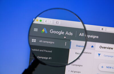 Bild zum Blog-Beitrag: Lohnen sich Google Ads für Ihr Unternehmen?